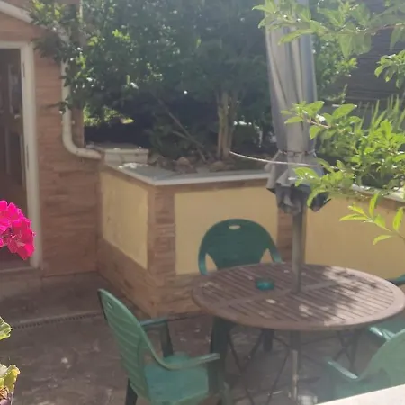 Apartman Pod Magnoliou Apartment Trencin