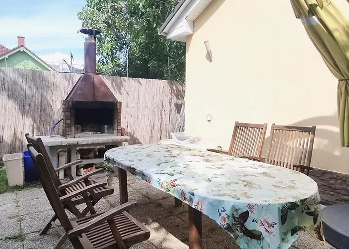 Apartmán pod Magnóliou * Trenčín