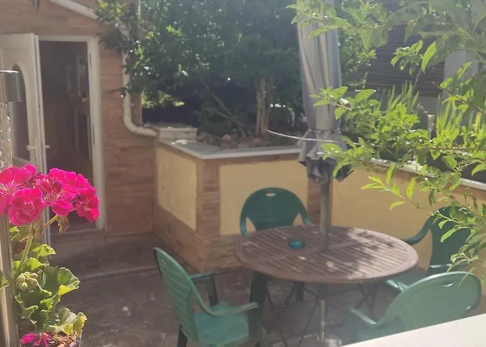 Apartmán pod Magnóliou Apartamento Trenčín